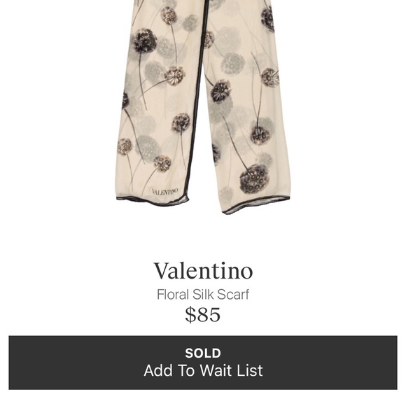 SOLD 💯 Authentic Valentino silk scarf - Picture 2 of 5